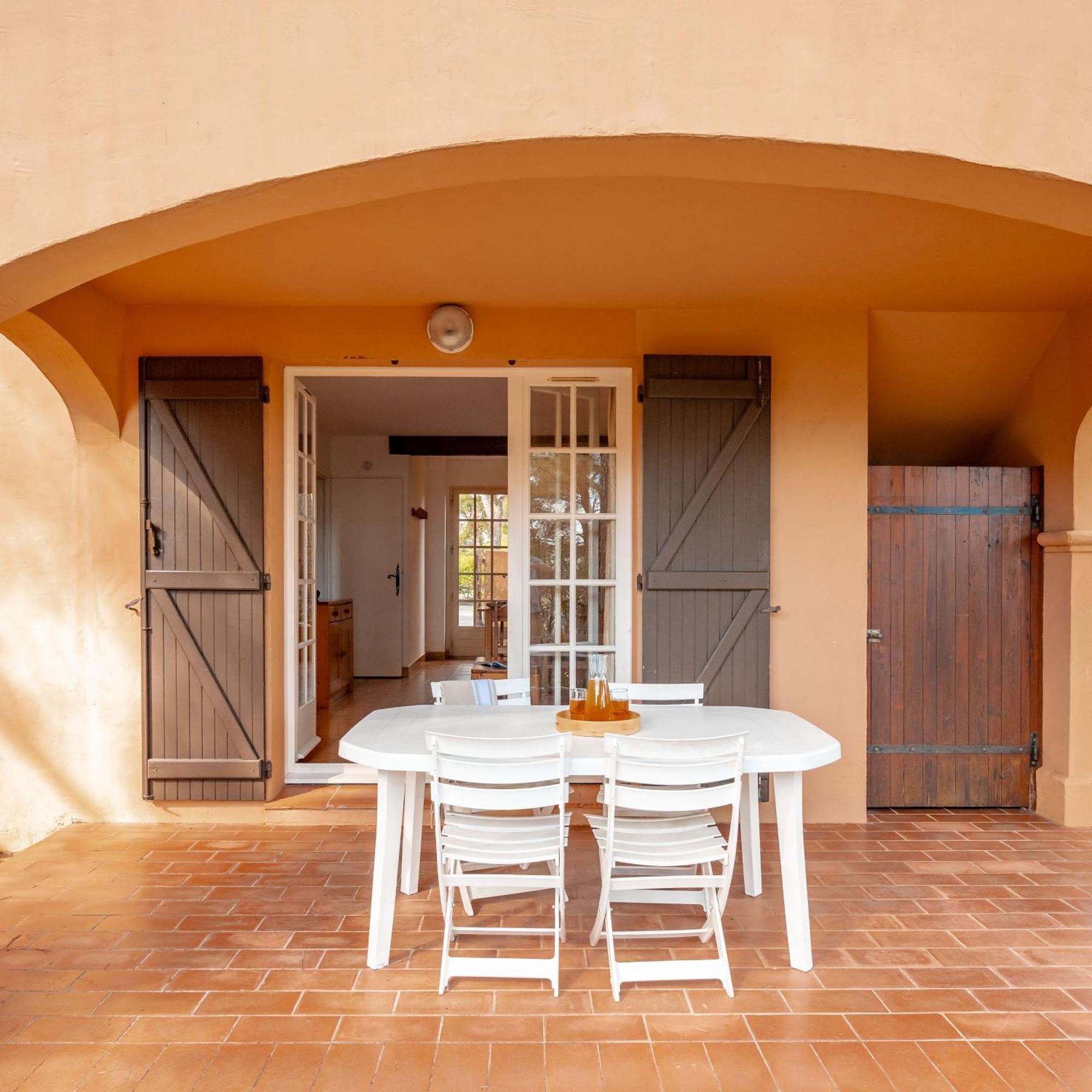 Residence Partenaire Le Domaine De Garlande Cavalaire-sur-Mer Eksteriør bilde