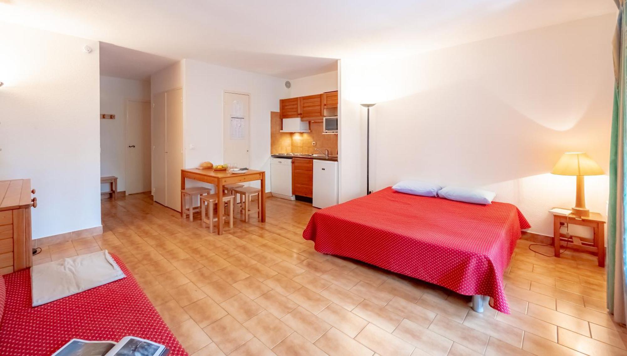 Residence Partenaire Le Domaine De Garlande Cavalaire-sur-Mer Eksteriør bilde