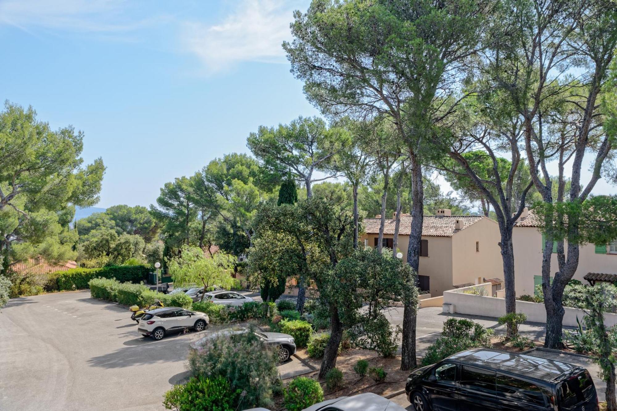 Residence Partenaire Le Domaine De Garlande Cavalaire-sur-Mer Eksteriør bilde